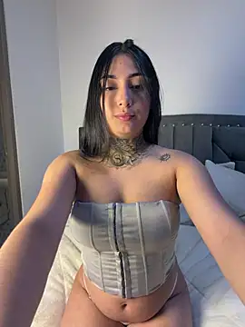 Snapshot of Lilith_blaze_Fg chatting on July 1, 12:12 am Lilith blaze Fg online show from July 1, 12:12 am
