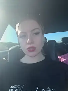 blondebunny999 999 online show from April 19, 10:12 pm