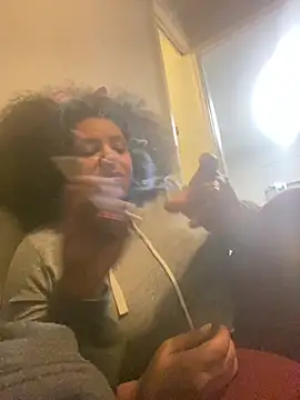 Gcouple2022 online show from January 11, 5:34 am