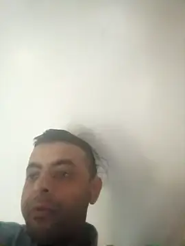 Snapshot of ashleellaunda7582 chatting on January 14, 12:00 pm ashleellaunda7582 online show from January 14, 12:00 pm