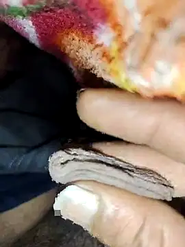 Snapshot of kulwantj chatting on January 11, 4:50 am kulwantj online show from January 11, 4:50 am