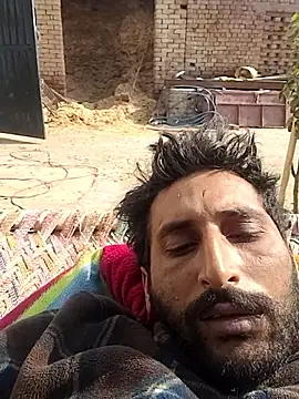 Snapshot of kulwantj chatting on January 12, 7:24 am kulwantj online show from January 12, 7:24 am