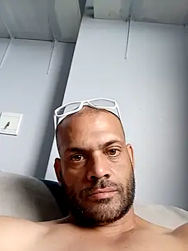 someone2lookAT online show from January 12, 2:11 pm