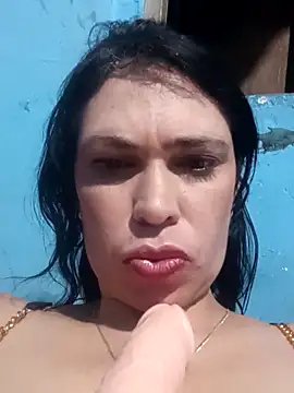 Snapshot of gaellymurlockx18 chatting on February 14, 6:54 am gaellymurlockx18 online show from February 14, 6:54 am