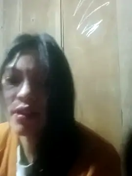 jjennyyy online show from February 1, 1:31 pm