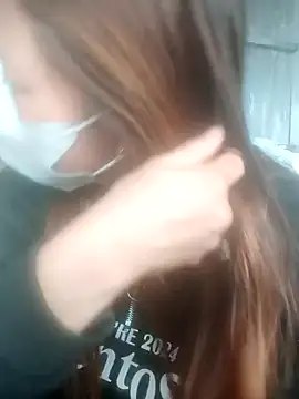 Snapshot of jjennyyy chatting on April 21, 5:47 am jjennyyy online show from April 21, 5:47 am