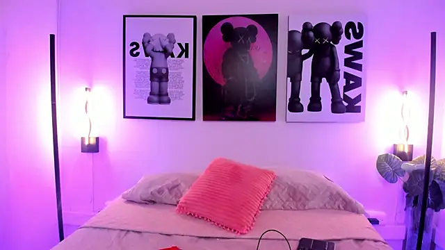 MiiaBlake  online show from January 14, 3:45 am