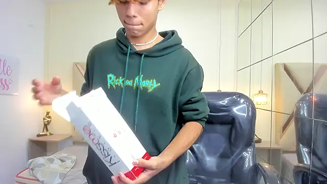 Anyelo Twink online show from March 10, 2:27 am