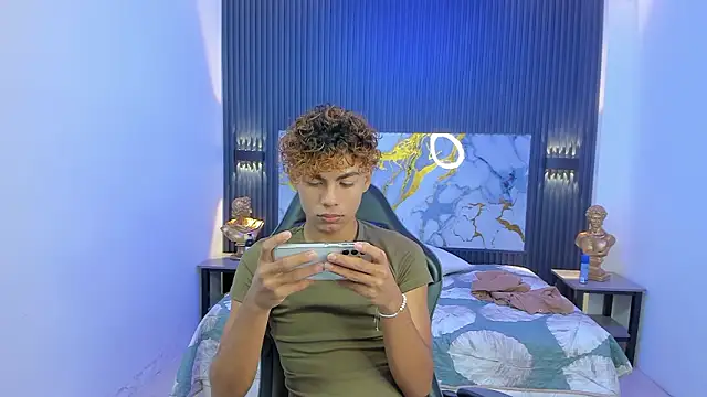 Anyelo Twink online show from March 21, 4:17 am