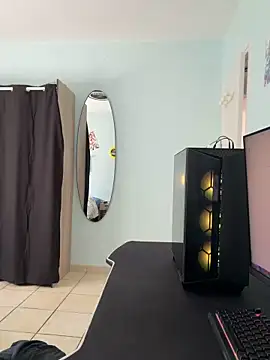 Faucettes online show from March 31, 8:48 am