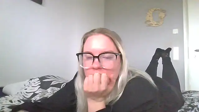 MinchenBienchen98 online show from February 11, 10:42 am