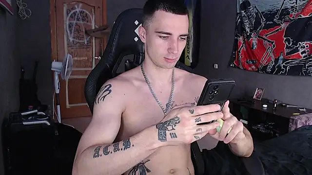 Snapshot of Jack_loveeee chatting on July 4, 8:53 am Jack loveeee online show from July 4, 8:53 am