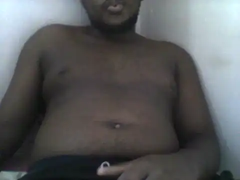 Snapshot of handsomeguy02 chatting on April 2, 2:15 pm handsomeguy02 online show from April 2, 2:15 pm