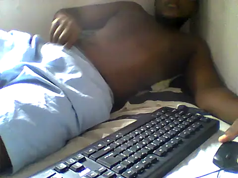 Snapshot of handsomeguy02 chatting on April 15, 2:02 pm handsomeguy02 online show from April 15, 2:02 pm