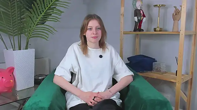 ChereeMoreles online show from January 11, 1:27 pm