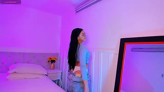 Little Lexyy online show from April 14, 3:12 am