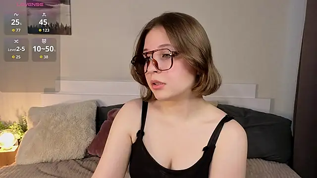 Next2Marie online show from May 4, 5:14 am