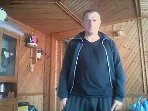 Ivan9iutt online show from April 15, 11:39 am