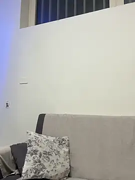 -LaTuaBionda-Giusy-00 online show from April 4, 11:13 pm