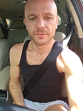 FrankieFuckMe online show from April 10, 3:50 pm