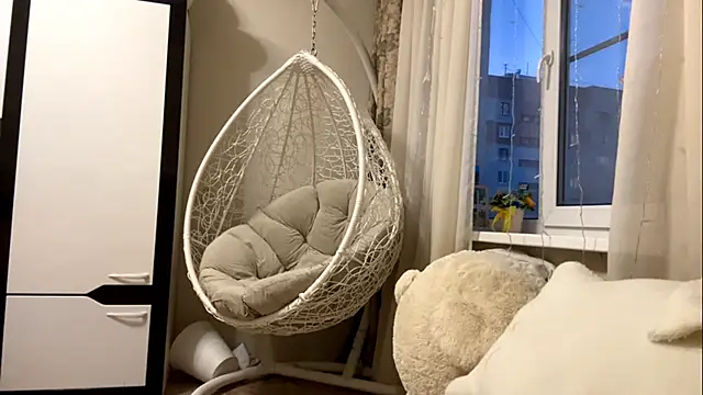 AnjaEmmlck online show from January 17, 2:22 pm