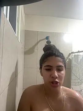 Snapshot of diosa_sofia19 chatting on May 23, 3:34 am diosa sofia19 online show from May 23, 3:34 am