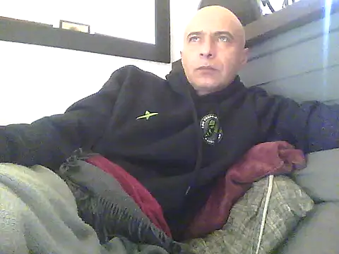 Snapshot of dogfrota chatting on June 2, 5:59 pm dogfrota online show from June 2, 5:59 pm