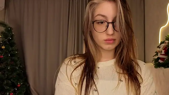 NicolaHulse online show from January 15, 4:39 am