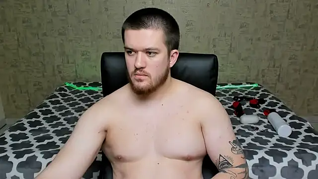 Well boy online show from April 6, 6:09 pm