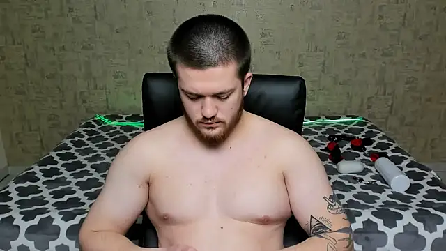 Well boy online show from April 7, 5:57 pm