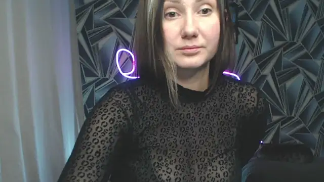 NikkiKiss    online show from March 30, 5:03 pm