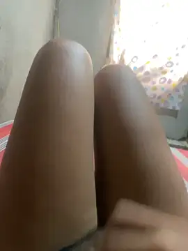 Snapshot of BriannaCruz24 chatting on July 11, 8:06 am BriannaCruz24 online show from July 11, 8:06 am