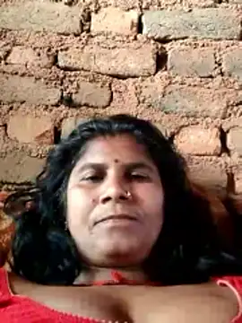 Hot di97 online show from April 12, 2:00 pm