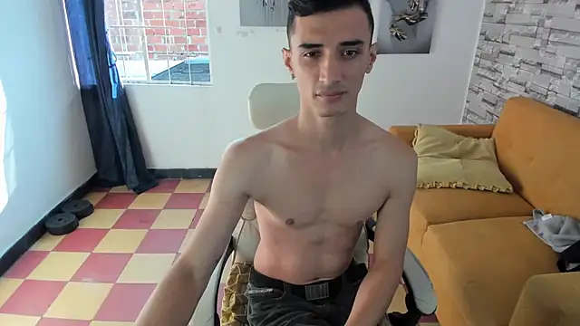 felipe colinss online show from April 14, 12:22 pm