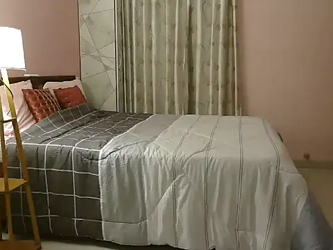 Snapshot of SASSY_AANNUU chatting on July 22, 9:06 pm SASSY AANNUU online show from July 22, 9:06 pm