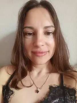 She-Moon online show from June 4, 5:46 am