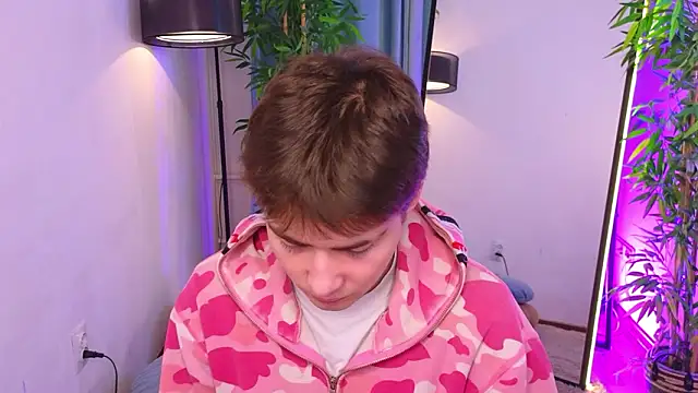 Snapshot of d3s_dn chatting on March 1, 1:24 pm d3s dn online show from March 1, 1:24 pm