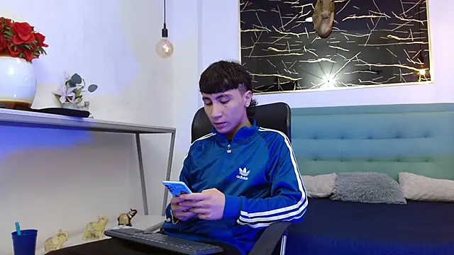 XanderGrey8 online show from January 17, 6:55 pm