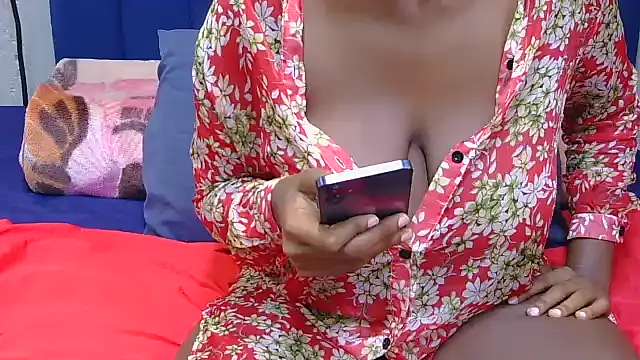 Snapshot of SexyBoobsxX97 chatting on March 24, 9:58 am SexyBoobsxX97 online show from March 24, 9:58 am