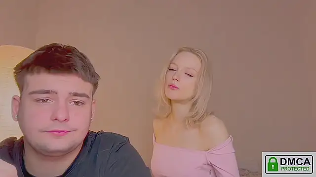 your molly mark  online show from February 25, 5:28 am