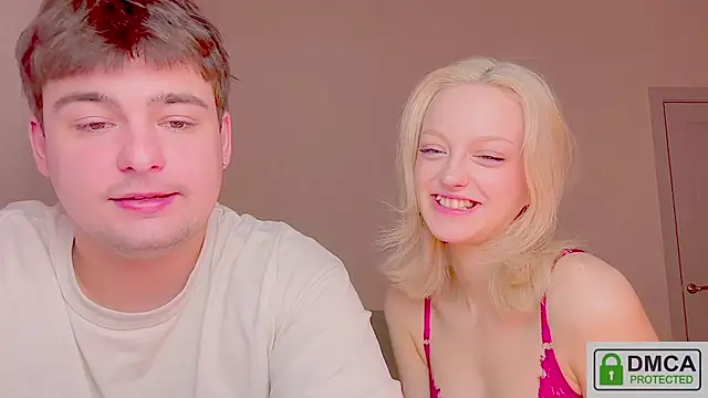 your molly mark  online show from April 5, 2:20 am