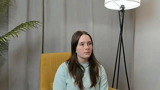 GenevieNyreen online show from January 14, 10:10 am