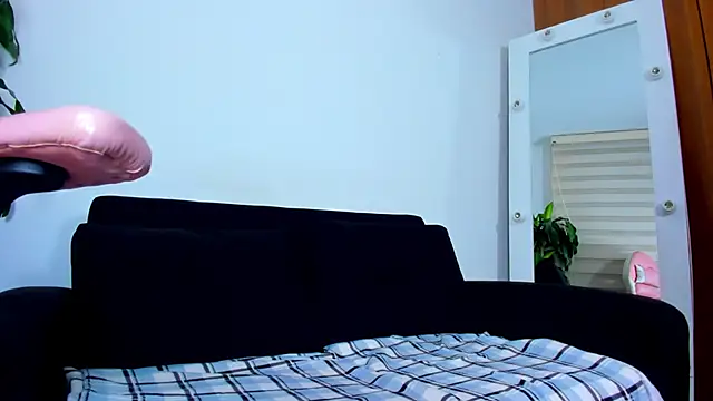 babypeach 1 online show from January 15, 10:46 pm