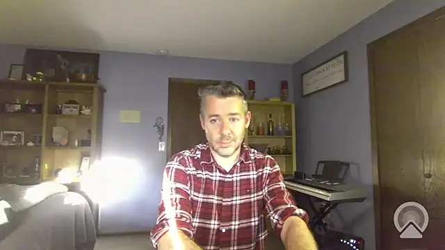 chrisw8140 online show from April 6, 12:08 am