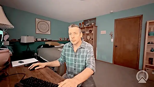 chrisw8140 online show from June 23, 2:04 pm