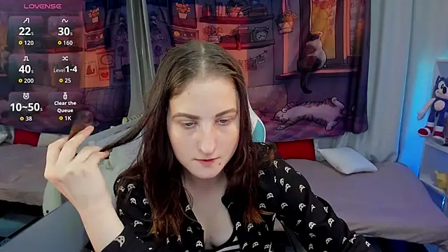 Snapshot of KiraDuvall chatting on July 7, 5:39 pm KiraDuvall online show from July 7, 5:39 pm