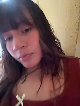 sophiapinned online show from February 1, 9:46 pm