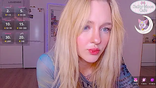 sailormoon666  online show from March 15, 11:33 pm