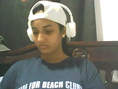 Camilita2112 online show from January 13, 3:12 am