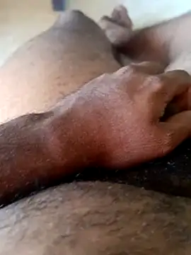 Snapshot of Harishtamil26 chatting on February 12, 4:07 am Harishtamil26 online show from February 12, 4:07 am